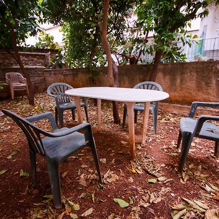 Birbili Youth Guest House Athens Ngoại thất bức ảnh