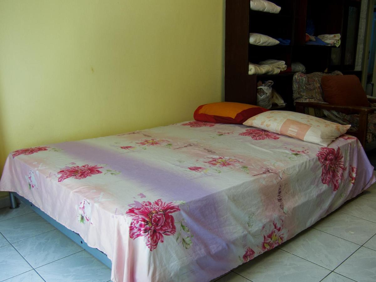 Birbili Youth Guest House Athens Ngoại thất bức ảnh